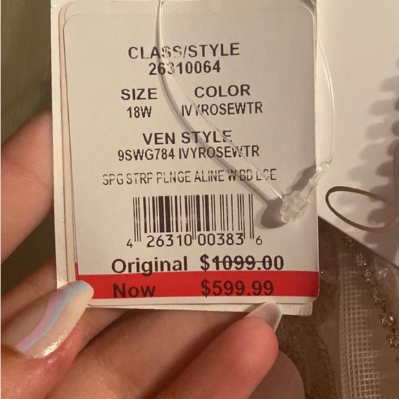 Wedding Dress - Picture 3 of 3